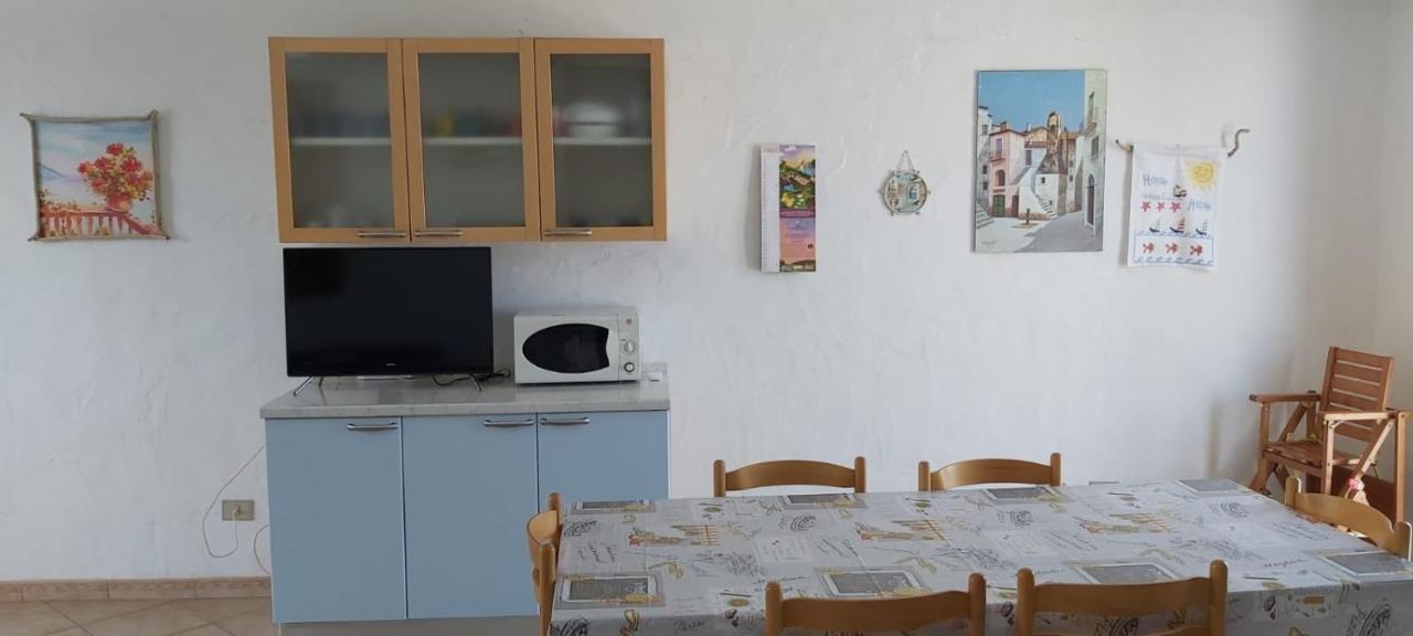 Appartamento Vista Mare Calasetta Exterior photo